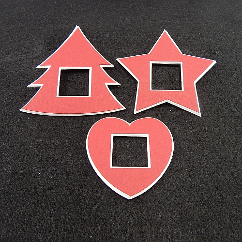 Deko-Passepartout 3er Set Mini Tanne-Stern-Herz in rot, in der Klöppelwerkstatt erhältlich, klöppeln, sticken, Weihnachten, Nadelspitze