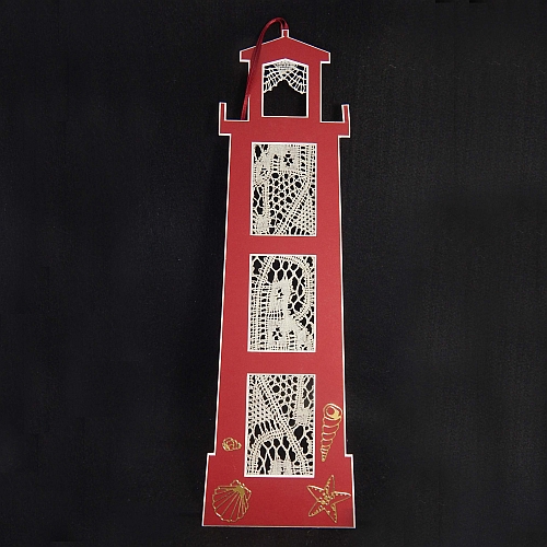 Deko-Passepartout Leuchtturm mit Spitze, in der Klöppelwerkstatt, klöppeln, Strand, Sticken, Nadelspitze