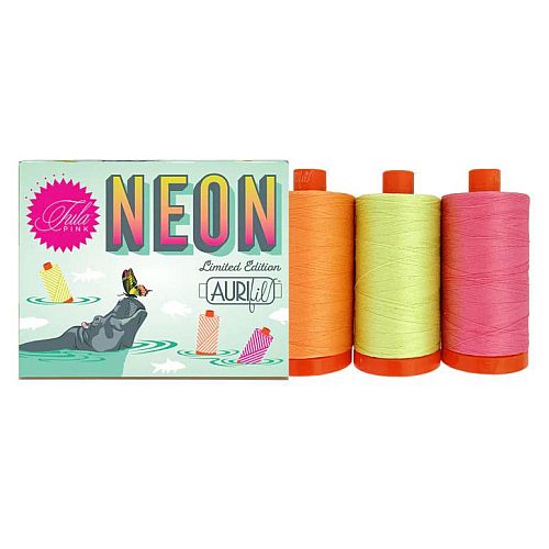 Neons by Tula Pink - by Aurifil, in der Klöppelwerkstatt, 3 Nonfarben Aurifil 50wt in limitierter Edition, klöppeln, quilten, Patchwork, Nähen, Nadelspitze