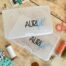 Mini Aufbewahrungs Box - 2er Set - by Aurifil, Klöppelwerkstatt, sticken, Patchwork, Quilten, klöppeln, Die Box bietet Platz für bis zu 10 kleine Aurifil-Garnrollen oder sonstiges Zubehör