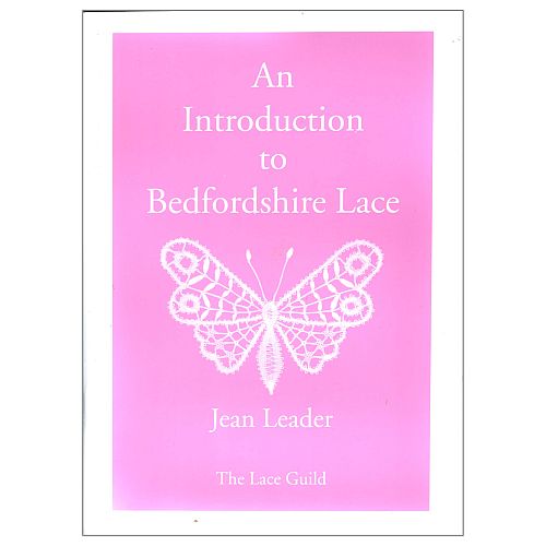 An Introduction to Bedfordshire Lace ~ Jean Leader - Klöppelwerkstatt, kleine Motive, Kanten - einige mit Ecken für Taschentücher - Schmetterlinge