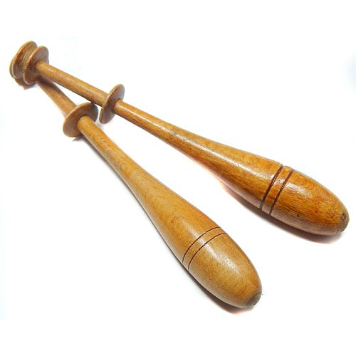 1 Paar Sammlerklöppel 2 Rillen, Klöppelwerkstatt, sehr schöner Klöppel, Second Hand, Länge: ca. 11,5 cm, klöppeln