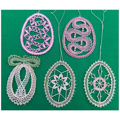 Kleine Ostereier - handgeklöppelt - verschiedene Sets - Second Hand - Klöppelwerkstatt, sehr schön geklöppelt, zum Aufhängen, klöppeln, Ostern