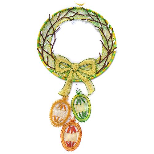 Osterkranz - handgeklöppelt - Second Hand - Klöppelwerkstatt, Osterkranz in 2 Farben, sehr schön und perfekt geklöppelt mit einem Drahtring d=18cm, geklöppelt